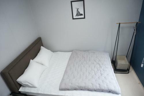 Hostal Airport Guesthouse