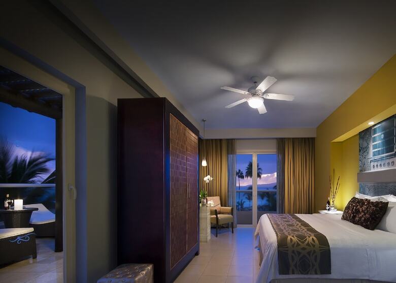 Hard Rock Hotel Vallarta