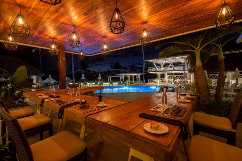 Villa Premiere Hotel & Spa