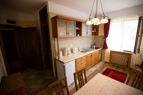 Aparthotel Anna Apartmanh�z