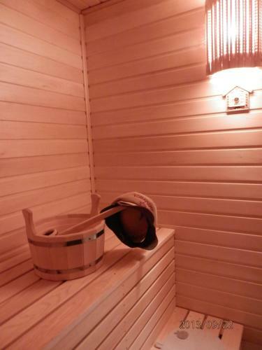 Hostal Nakhalenok Guest House