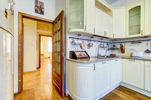 Apartamento Sutkipeterburg Petrogradskaya