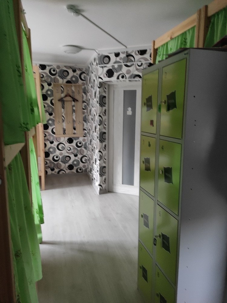 Hostel V Biblioteke