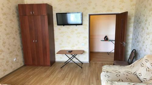 Semeynie Apartments Krymskaya 112