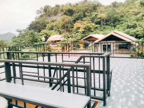 Hotel Baan Khaoneawdum