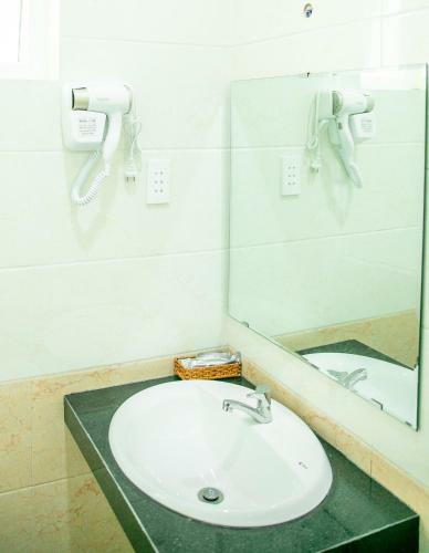 Hotel Kh�ch S?n Anh Khoa