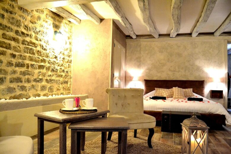 Hotel Domaine De Vandenesse & Spa