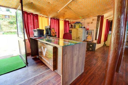 Hotel Oyo 43476 Vatika Resort