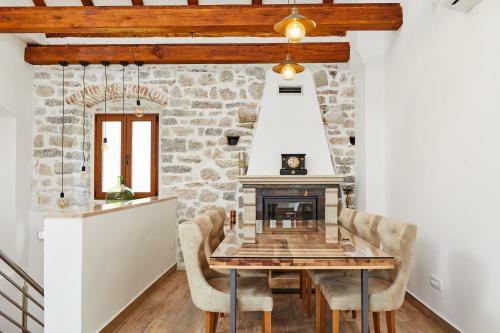 Villa Three Dots By Todorovic Family