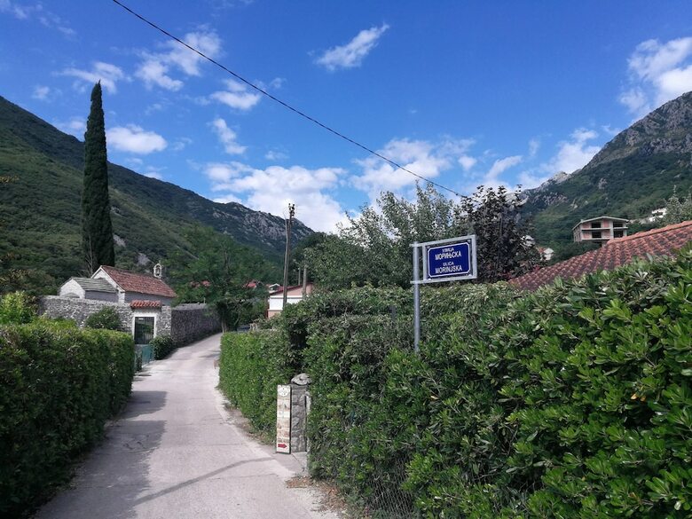 Apartamento Old House Morinj-tara