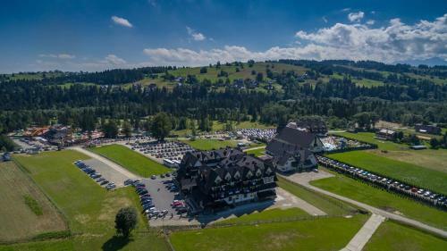 Hostal Borowy Dw�r- Biznes, Spa & Fun