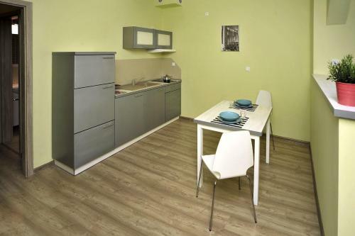 Aparthotel Junior