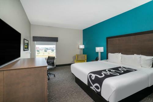 Hotel La Quinta By Wyndham West Memphis