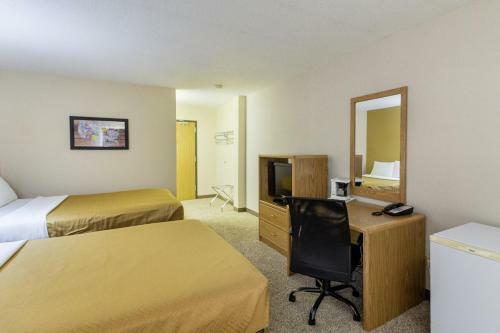 Hotel Econo Lodge - Valley City