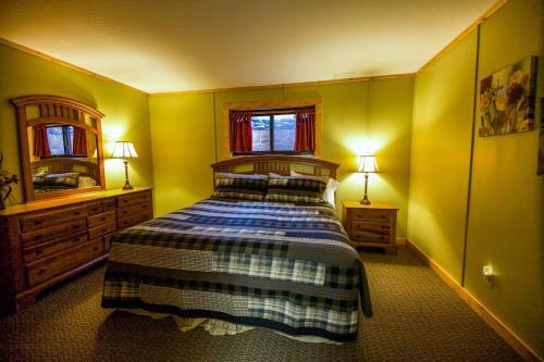 Grande Butte Lodge - Hocking Hills Home