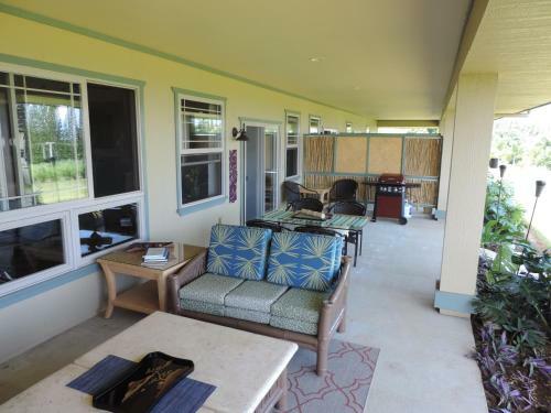 Hostal Mahana House Country Inn