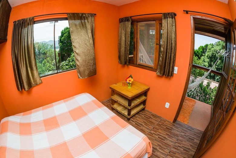 Sunset Strip Eco Apartments