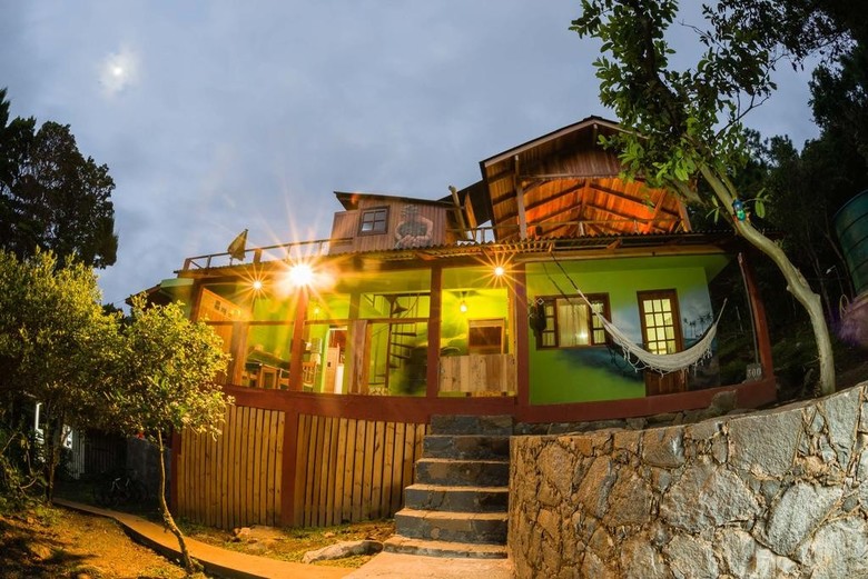 Sunset Strip Eco Apartments