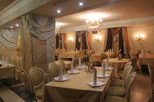 Hotel Berejki-hall