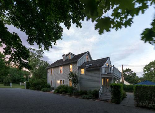 Bed & Breakfast West Neck Guesthouse