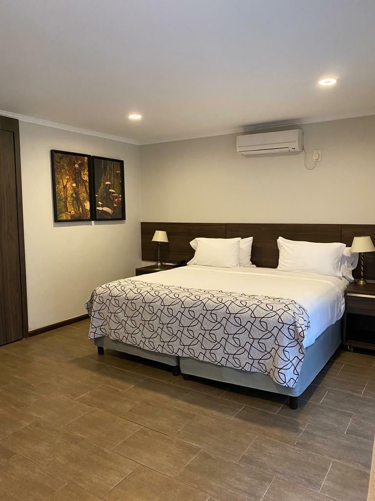 Yvy Hotel De Selva
