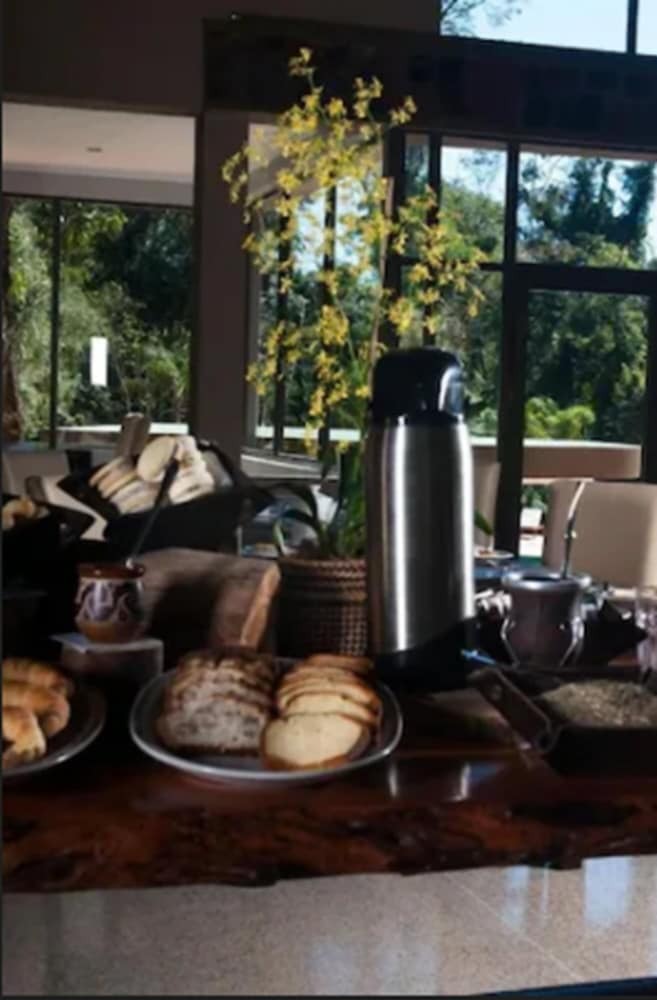 Yvy Hotel De Selva