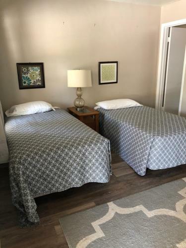Pennwood Motor Lodge
