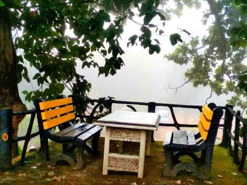 Hotel Royal Bamhni Holiday Resort