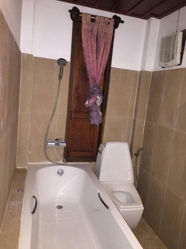 Lakhangthong Boutique Hotel