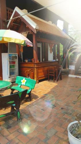Lakhangthong Boutique Hotel