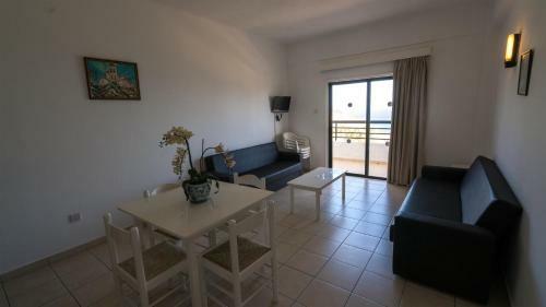 Konnos Bay Hotel Apartments