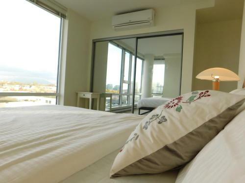 Apartamento Richmond Condo Airport