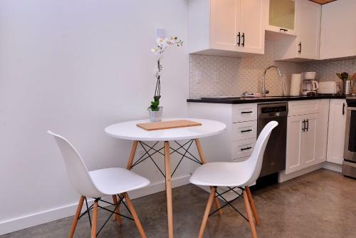 Apartamentos Lee Chong Luxury Vacation Rentals