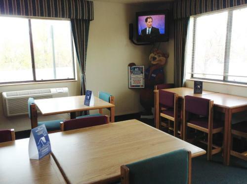 Hotel Travelodge By Wyndham Hudsonville