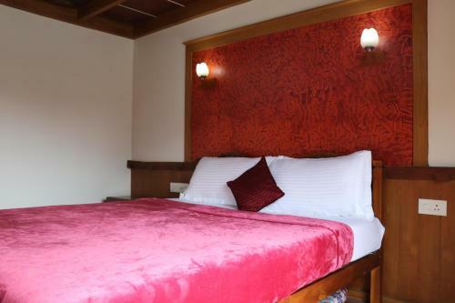 Hotel Shivaganga Houseboat
