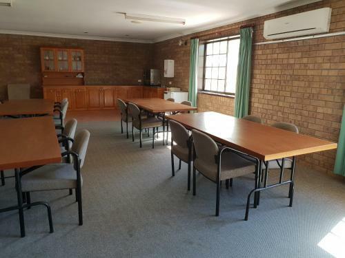 Koorawatha Homestead Motel