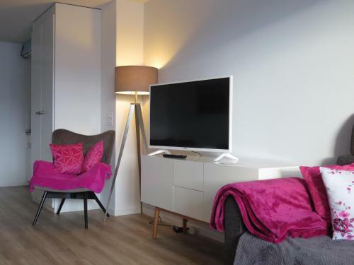 Swiss Seeblick Apartment Mit Hotelanbindung