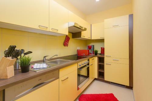 Hostal Hotel Garni Landhausperle An Der M�ritz