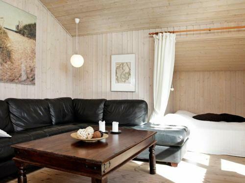 Two-bedroom Holiday Home In Hemmet 3