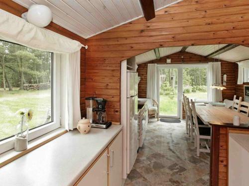 Three-bedroom Holiday Home In Bl�vand 77