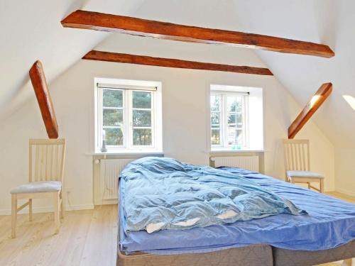 Five-bedroom Holiday Home In Oksb�l 3