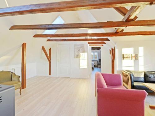 Five-bedroom Holiday Home In Oksb�l 3