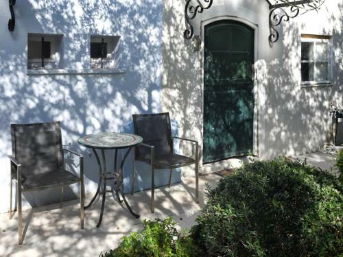 Holiday Home Capri (pog125)