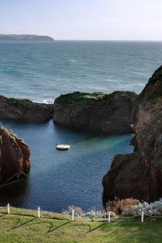 Burgh Island Hotel