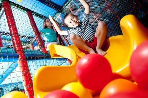 Sandaway Holiday Park