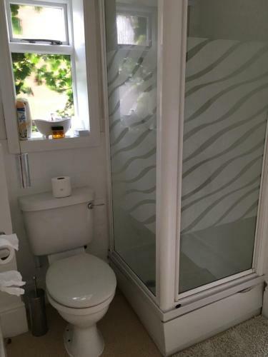 Hostal The Oak Tree Guest House