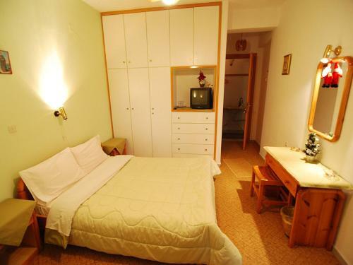 Hostal To Oneiro
