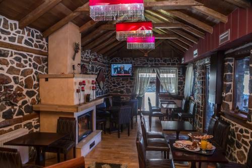 Hostal Nostos
