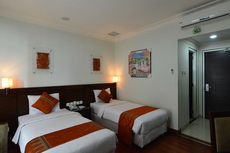 Hotel Amazing Koetaradja Jakarta