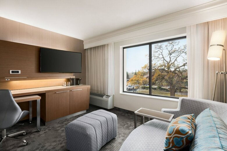 Hotel Courtyard By Marriott Roseville